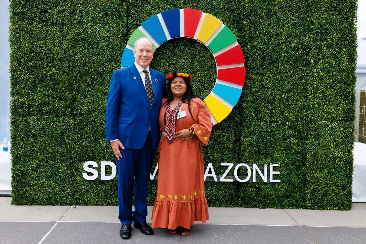 Rencontre entre S.A.S. le Prince Albert II de Monaco et Sonia Guajajara, ministre brésilienne des Peuples Autochtones